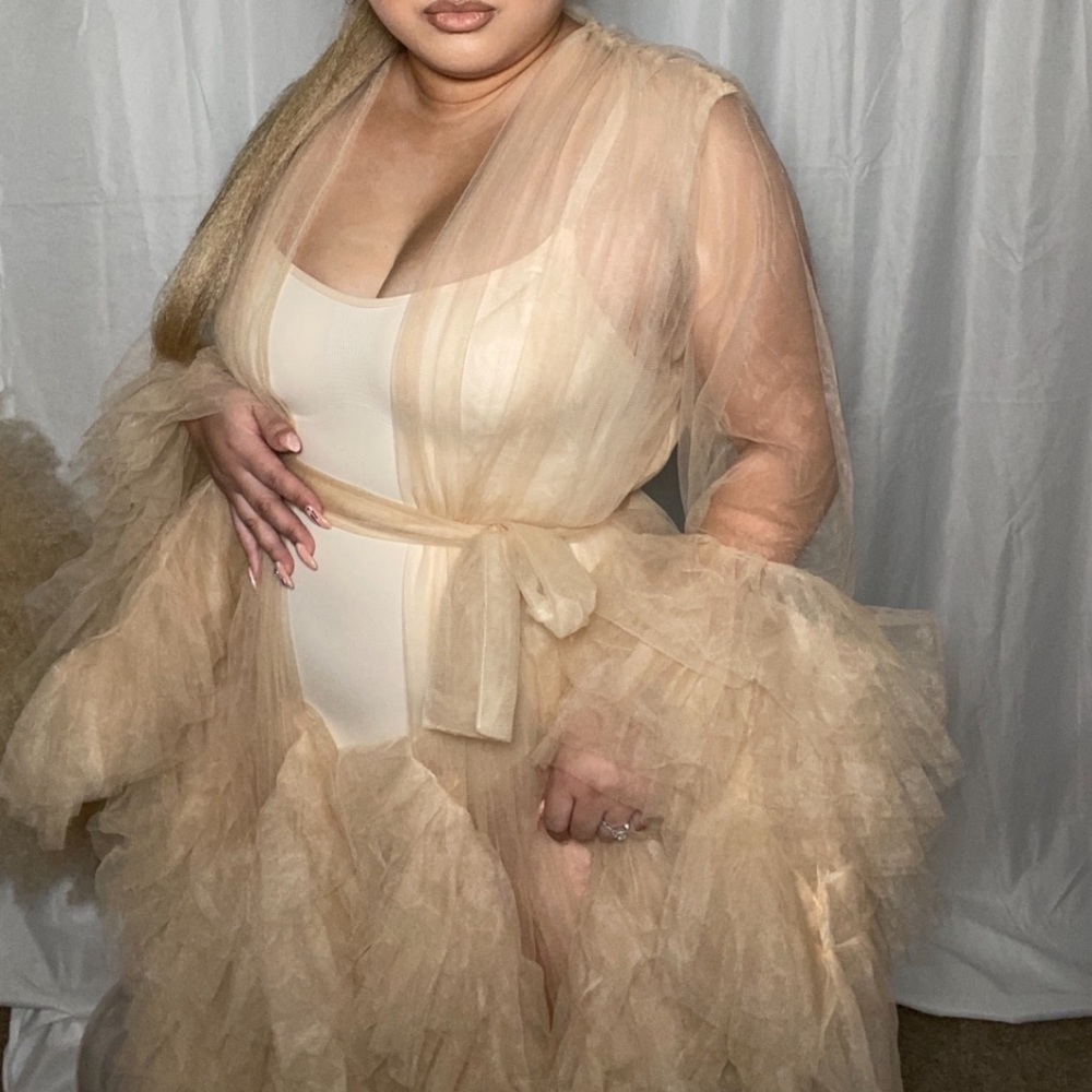 Maternity Tulle Robe Gown